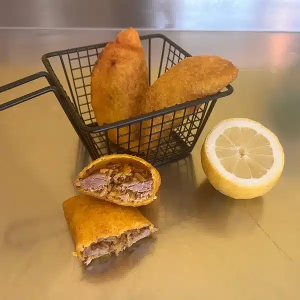 Empanada De Lechona
